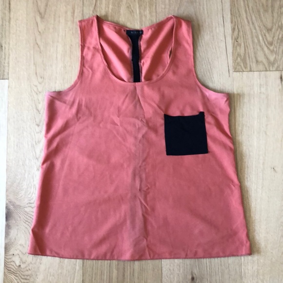 Tank - Picture 1 of 2